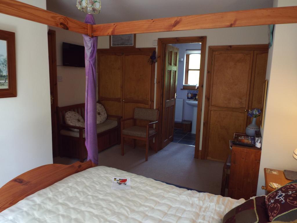 Woodpeckers Bed & Breakfast North Hill Room photo